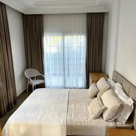 فيلة Beautiful 5 Bed With Pool