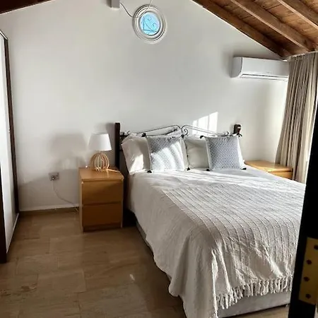 Beautiful 5 Bed With Pool * Perivolia tou Trikomou
