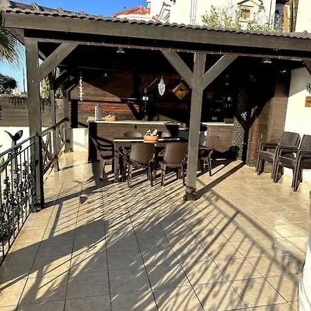 Beautiful 5 Bed With Pool Villa