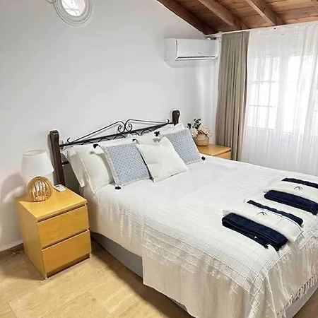 Beautiful 5 Bed With Pool ヴィラ *